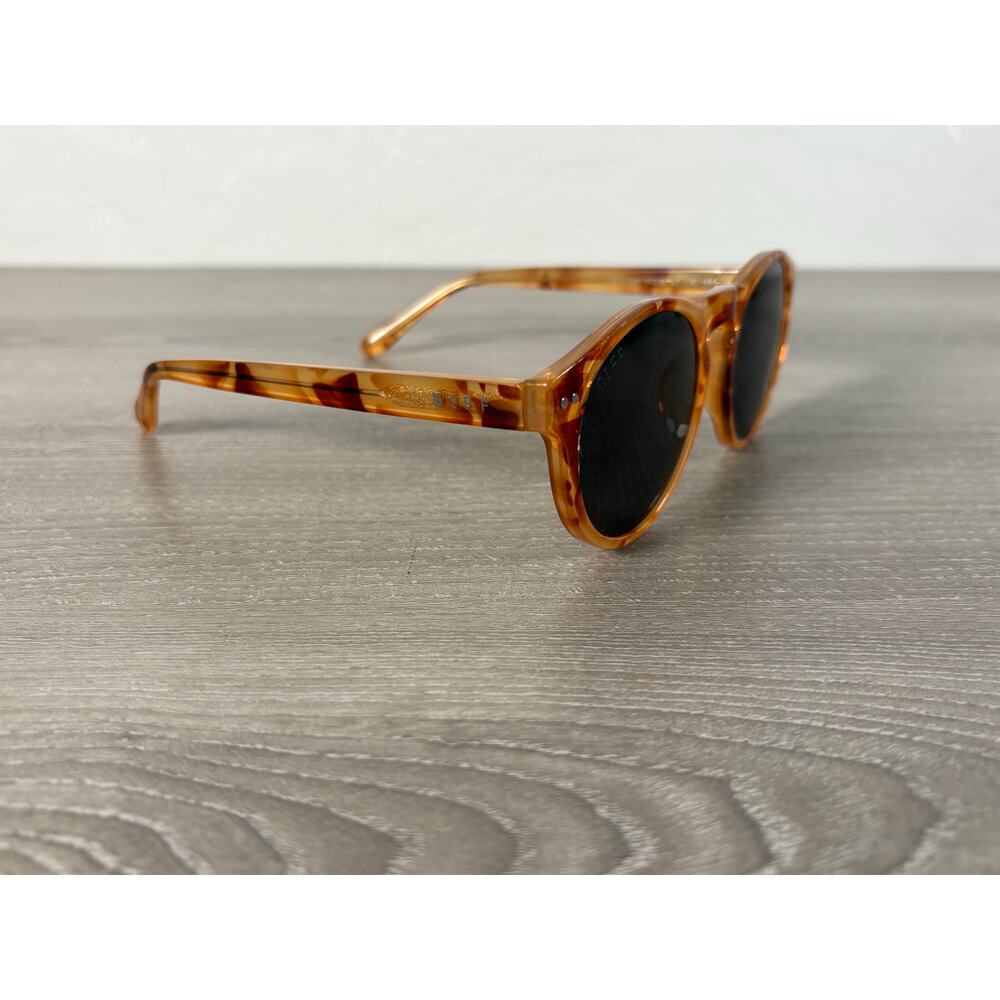 DIFF Eyewear Round Tortoise Sunglasses Polarized Unisex Retro Style 51mm